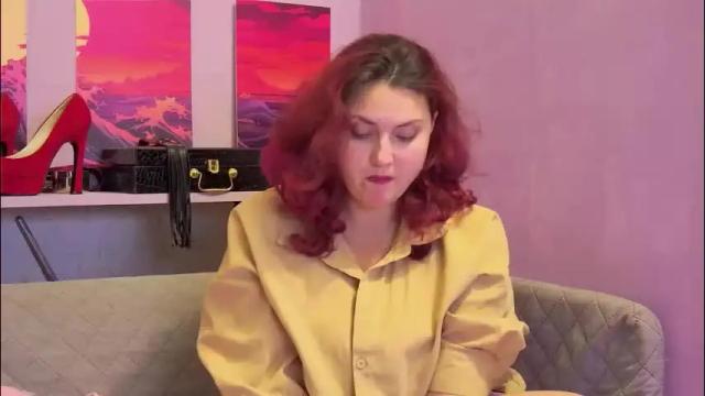 Image 2 of realsweet_goddess Stream on Chaturbate on 29 days ago