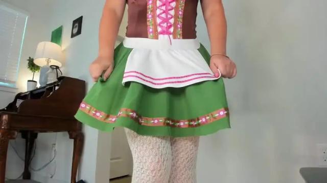 Image 8 of realtoxxxmaria Stream on Chaturbate on 2 months ago