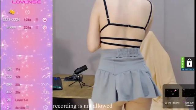 Image 10 of realyouth Stream on Chaturbate on 13 months ago