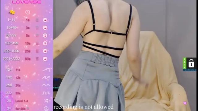 Image 11 of realyouth Stream on Chaturbate on 13 months ago