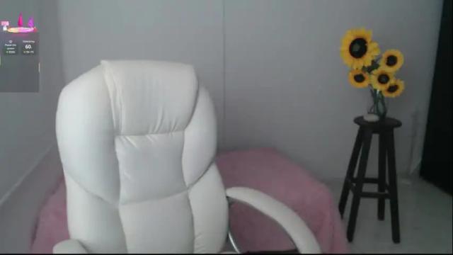 Image 11 of rebeca_milf Stream on Chaturbate on 1 month ago