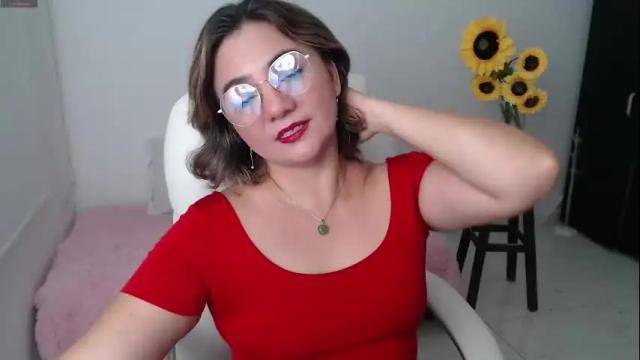 Image 7 of rebeca_milf Stream on Chaturbate on 1 month ago