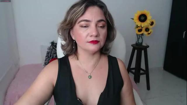 Thumbnail 3, rebeca_milf's Stream at Chaturbate, 1 month ago