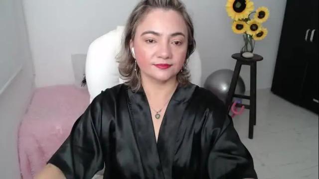 Thumbnail 3, rebeca_milf's Stream at Chaturbate, 15 days ago