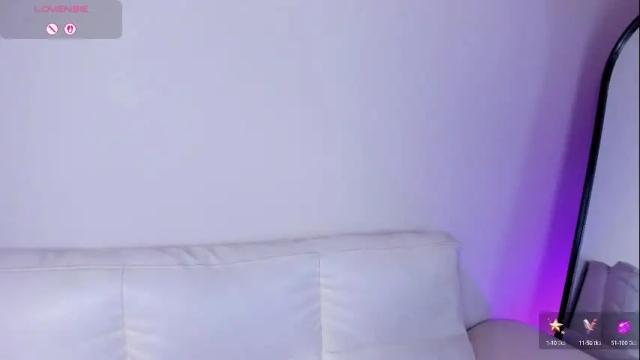 Image 8 of rebeca_williams_ Stream on Chaturbate on 1 month ago