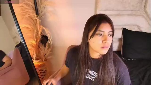 Image 7 of rebeca_williams_ Stream on Chaturbate on 1 month ago