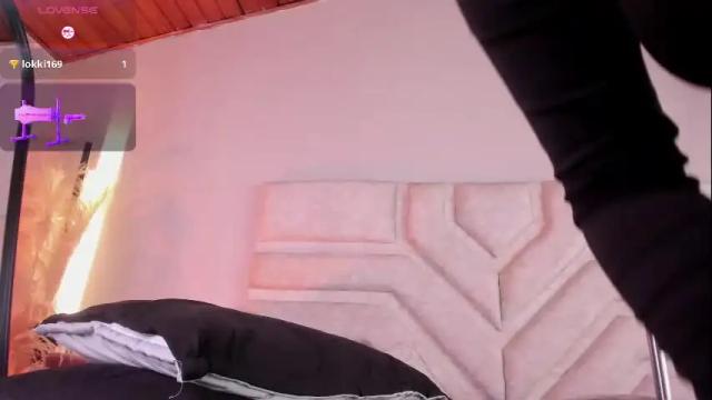 Image 8 of rebeca_williams_ Stream on Chaturbate on 9 days ago