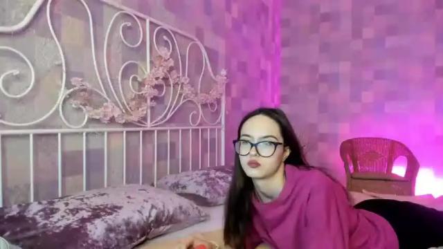 Image 11 of rebecca__wilson Stream on Chaturbate on 19 months ago