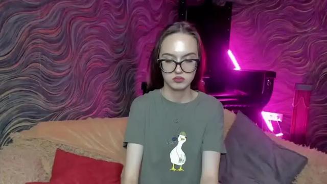 Thumbnail 3, rebecca__wilson's Stream at Chaturbate, 18 months ago