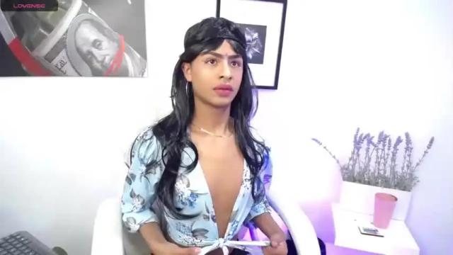 Image 2 of rebecca_adad_ Stream on Chaturbate on 19 months ago