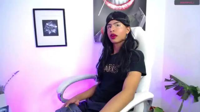 Image 7 of rebecca_adad_ Stream on Chaturbate on 19 months ago