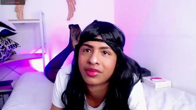 Image 4 of rebecca_adad_ Stream on Chaturbate on 19 months ago
