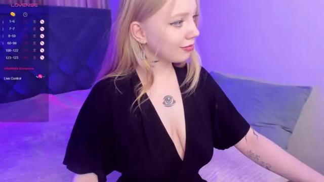 Thumbnail 2, rebecca_aster's Stream at Chaturbate, 15 months ago