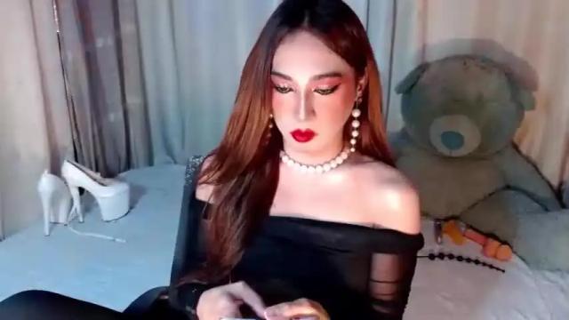 Thumbnail 3, rebecca_desire's Stream at Chaturbate, 17 months ago