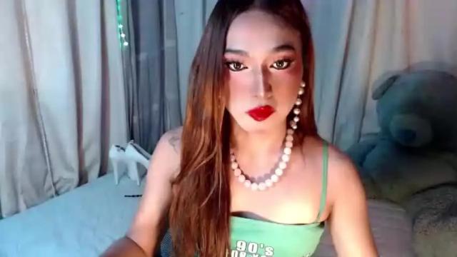Thumbnail 1, rebecca_desire's Stream at Chaturbate, 17 months ago