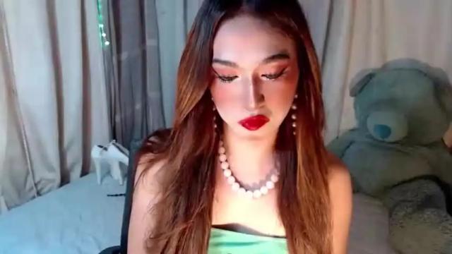 Image 7 of rebecca_desire Stream on Chaturbate on 17 months ago
