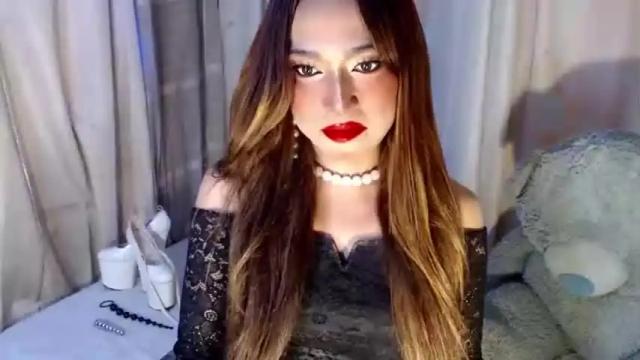 Image 11 of rebecca_desire Stream on Chaturbate on 17 months ago