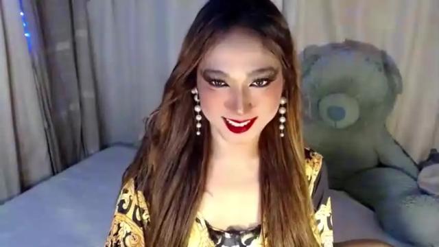 Image 2 of rebecca_desire Stream on Chaturbate on 17 months ago