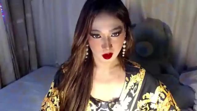 Image 8 of rebecca_desire Stream on Chaturbate on 17 months ago