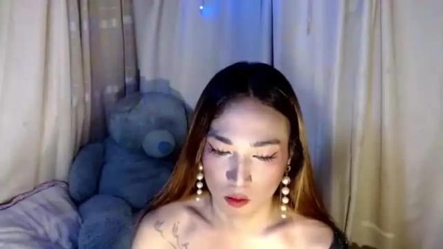 Image 9 of rebecca_desire Stream on Chaturbate on 6 months ago