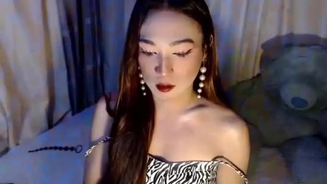 Image 1 of rebecca_desire Stream on Chaturbate on 5 months ago