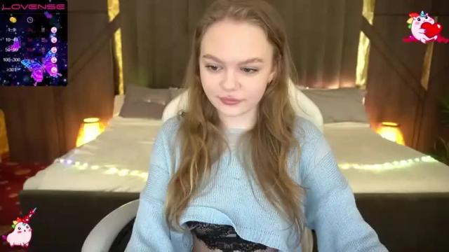 Image 12 of rebecca_honey_ Stream on Chaturbate on 13 months ago