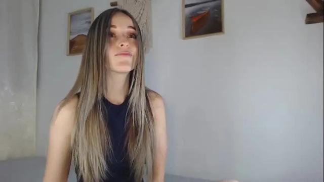 Image 11 of rebecca_johonsonn Stream on Chaturbate on 21 months ago