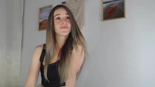 Image 6 of rebecca_johonsonn Stream on Chaturbate on 21 months ago