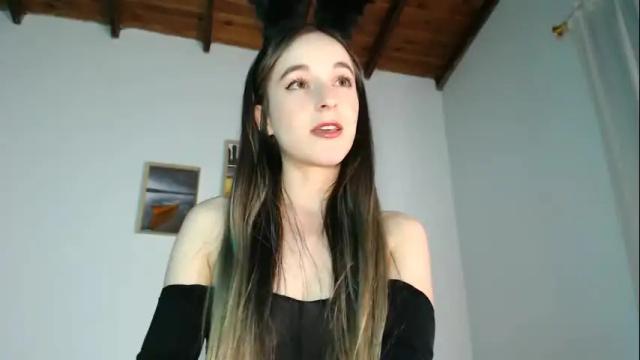 Image 11 of rebecca_johonsonn Stream on Chaturbate on 3 months ago