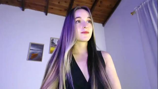 Image 8 of rebecca_johonsonn Stream on Chaturbate on 28 days ago