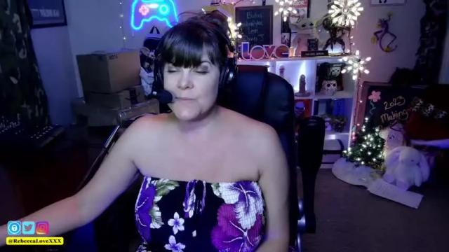 Thumbnail 2, rebeccalovexxx's Stream at Chaturbate, 13 months ago