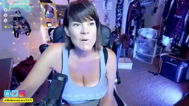 Image 8 of rebeccalovexxx Stream on Chaturbate on 2 months ago