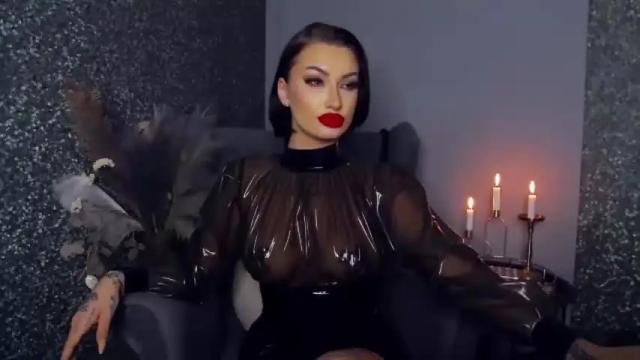 Image 2 of rebeccamadden Stream on Chaturbate on 19 months ago