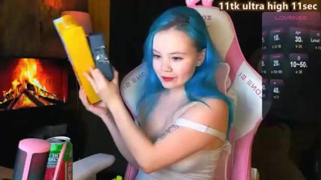 Image 2 of rebeccaniksoon Stream on Chaturbate on 13 months ago