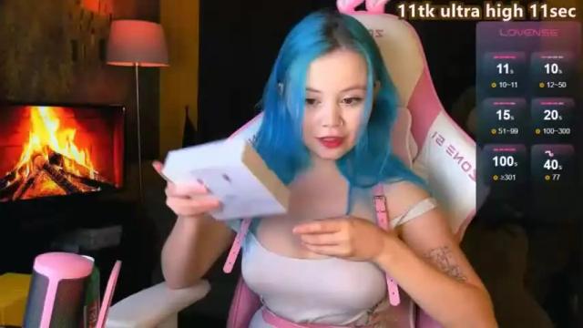 Image 6 of rebeccaniksoon Stream on Chaturbate on 13 months ago