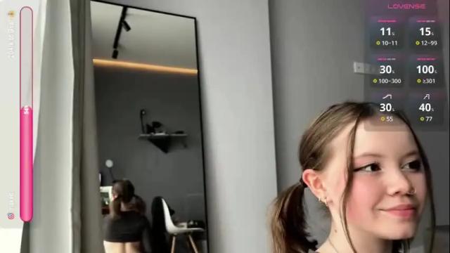 Thumbnail 1, rebeccaniksoon's Stream at Chaturbate, 1 month ago