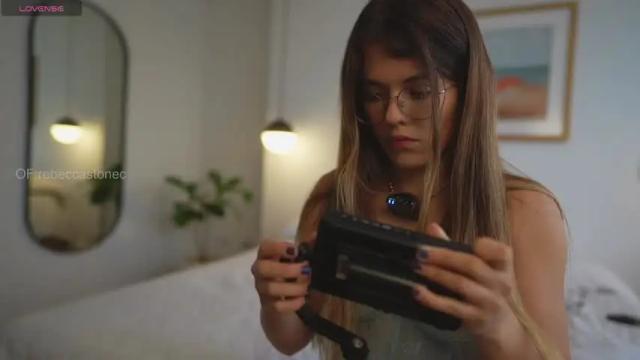 Thumbnail 1, rebeccastonee's Stream at Chaturbate, 2 months ago