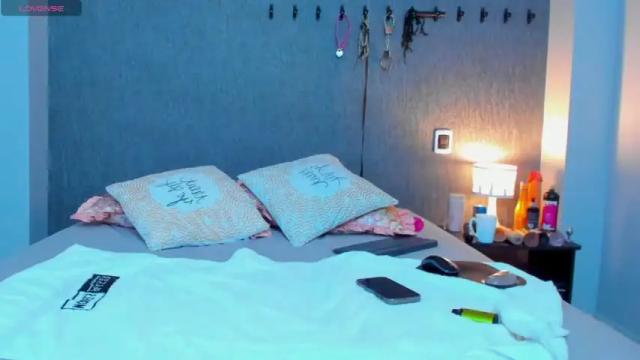 Image 3 of rebeka_watsonn Stream on Chaturbate on 17 months ago