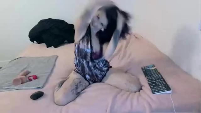 Image 8 of rebekareign Stream on Chaturbate on 16 months ago