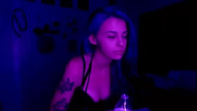 Image 7 of rebekareign Stream on Chaturbate on 8 days ago