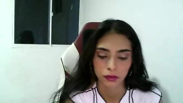 Image 3 of rebelduchess Stream on Chaturbate on 17 months ago