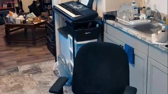 Image 8 of rebellionrock Stream on Chaturbate on 1 month ago