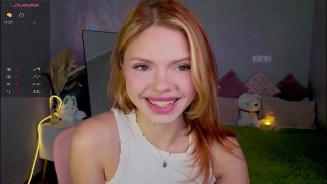 Image 3 of red__candy Stream on Chaturbate on 1 month ago