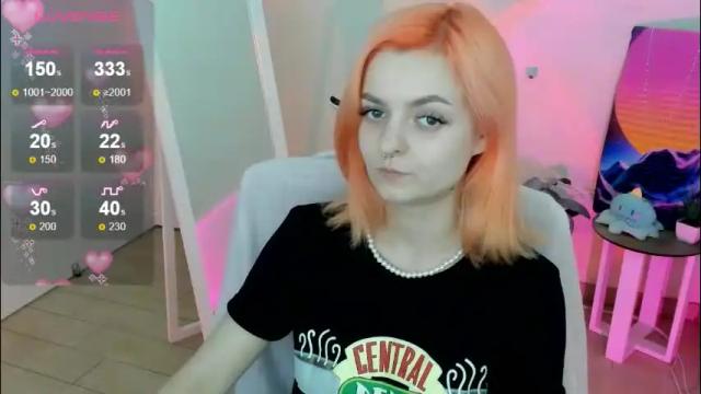 Image 8 of red_bestie_ Stream on Chaturbate on 1 month ago