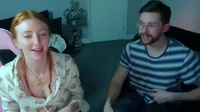 Image 2 of red_firesquirt Stream on Chaturbate on 14 months ago