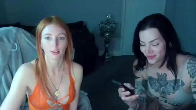 Image 12 of red_firesquirt Stream on Chaturbate on 12 months ago