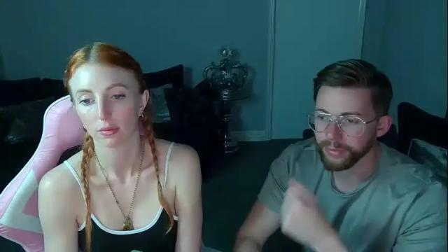 Image 6 of red_firesquirt Stream on Chaturbate on 1 month ago