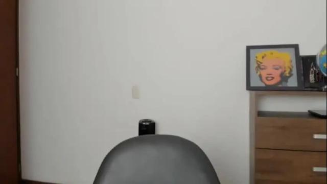 Image 10 of red_flower203 Stream on Chaturbate on 12 days ago