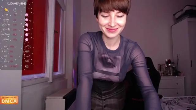 Image 4 of red_foxxx_ Stream on Chaturbate on 15 months ago