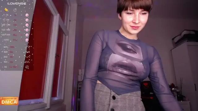 Image 8 of red_foxxx_ Stream on Chaturbate on 15 months ago